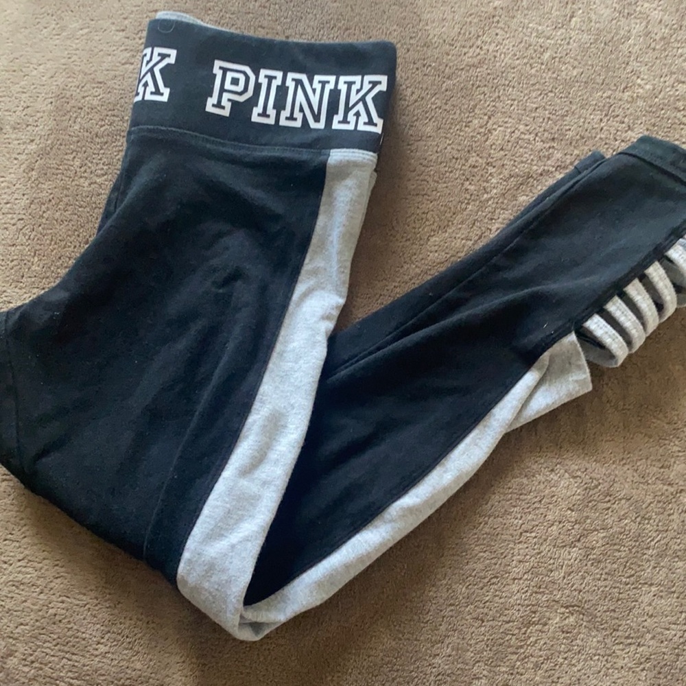 Victoria Secret capri yoga pants